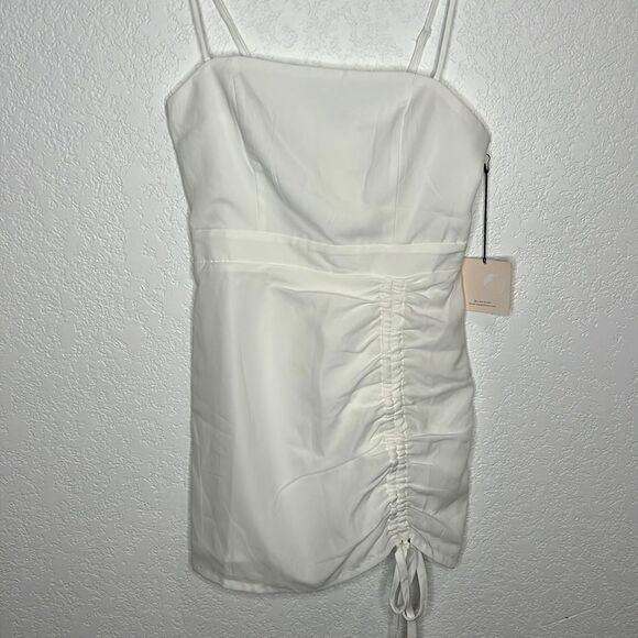 NWT Superdown Fabian’s Mini Dress White XS - Picture 2 of 16